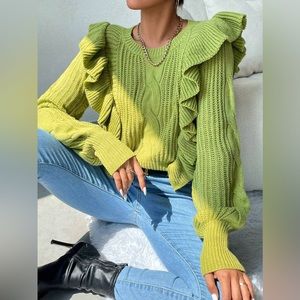 SHEIN Ruffle sweater w/ puff sleeve size S 🤩